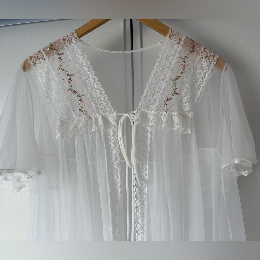 JC Penney’s sheer robe size M🤍